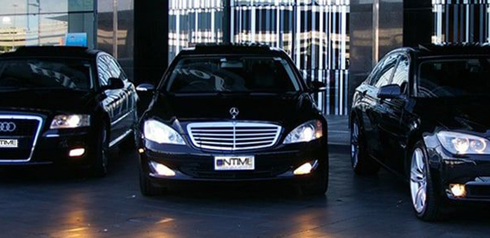 Luxury Car Hire Services for Your Wedding Day